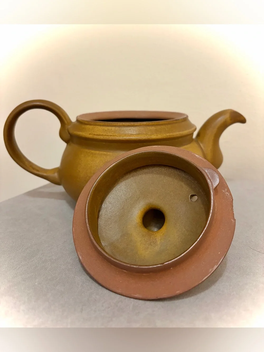 Bennington Potters Tavernware Stoneware Mustard Gold Teapot with Lid Vermont VTG